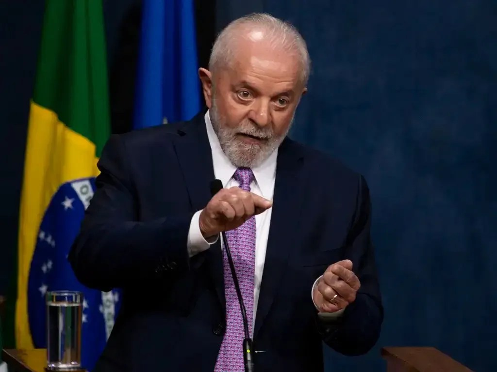 “nao-tem-explicacao-o-preco-das-passagens-de-aviao”,-diz-lula-|-cnn-brasil