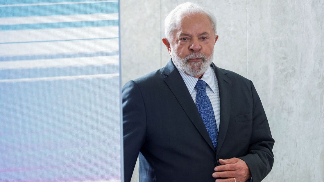 governo-lula-abre-licitacao-estimada-em-r$-374-mil-para-comprar-tapetes-|-cnn-brasil