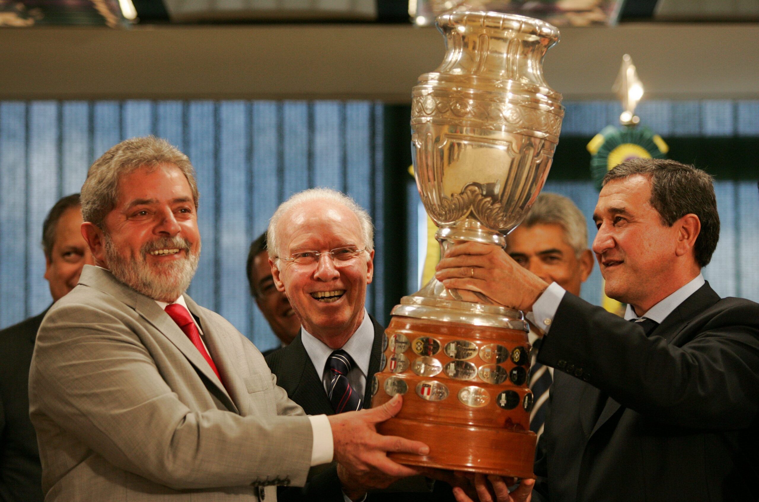 lula-presta-homenagem-a-zagallo,-morto-aos-92-anos:-“exemplo-de-brasileiro“-|-cnn-brasil