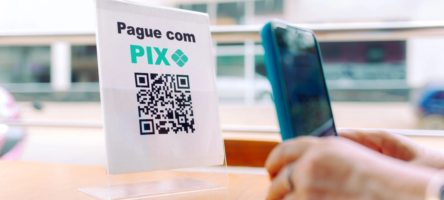 pix-poe-fim-a-doc-e-tec