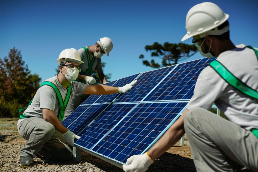 brasil-tera-90%-da-adicao-de-solar-distribuida-na-america-latina-ate-2028
