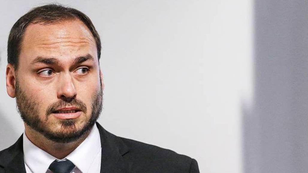 carlos-bolsonaro-vai-coordenar-campanha-de-alexandre-ramagem-a-prefeitura-do-rio-|-cnn-brasil