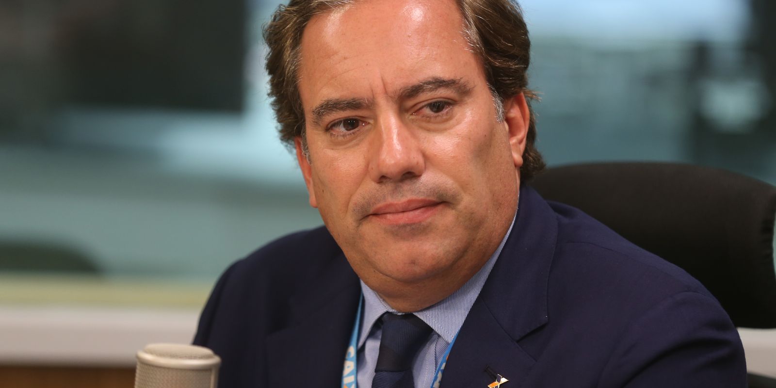 caixa-firma-termo-de-conduta-para-compensar-vitimas-de-perseguicao