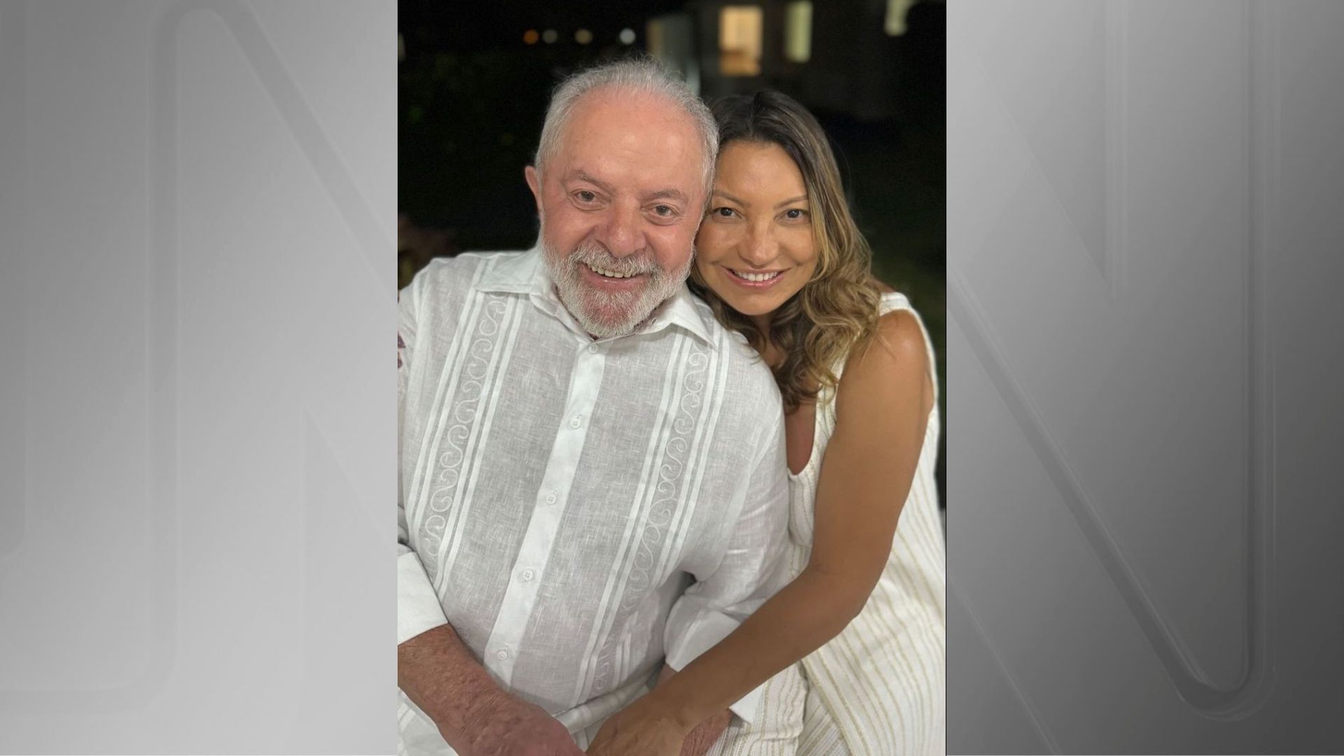 janja-publica-foto-com-lula-na-virada-para-2024:-“muito-amor-e-uniao“-|-cnn-brasil