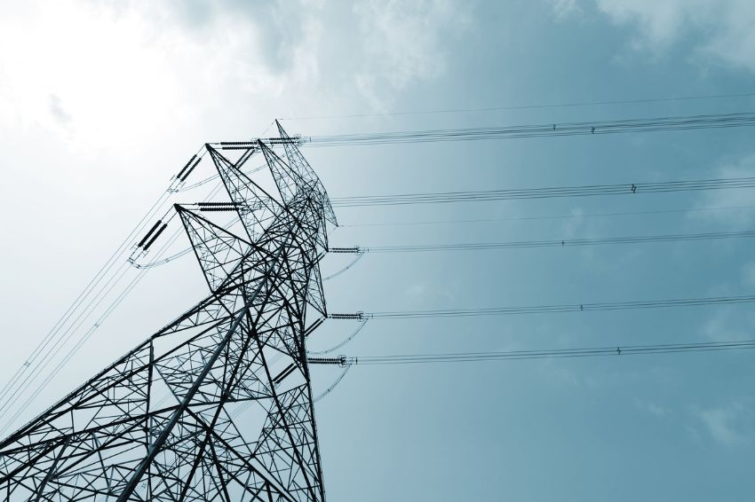 comerc-energia-e-itau-firmam-parceria-para-migracao-de-clientes-ao-mercado-livre
