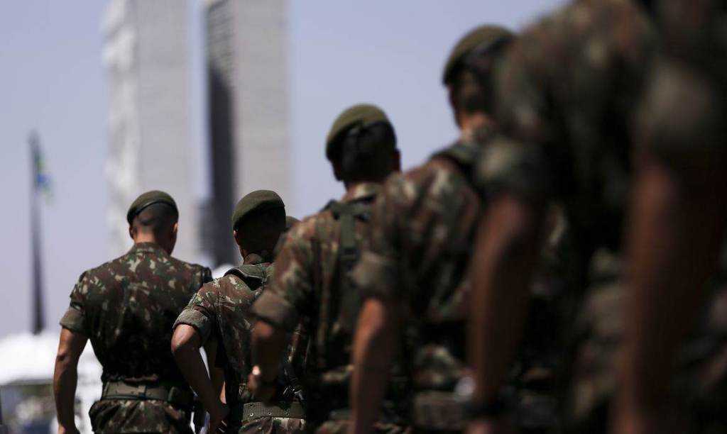 exercito-pune-dois-oficiais-por-participacao-no-8-de-janeiro-|-cnn-brasil