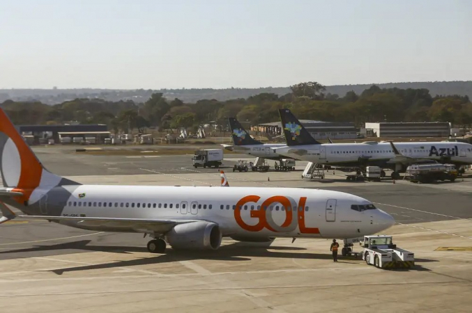 Avião da Gol e da Azul