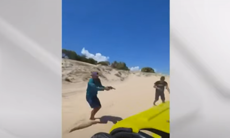 Homens armados tentam interceptar buggy