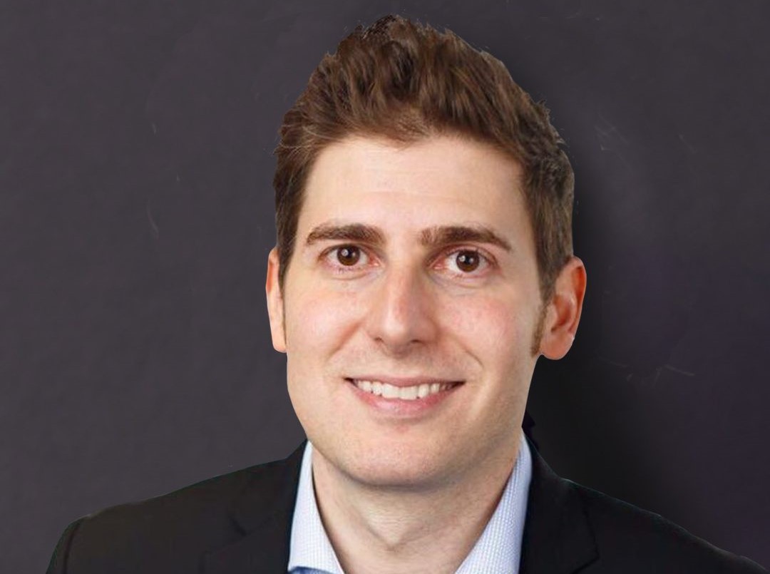 Imagem de Eduardo Saverin para ilustrar o perfil do cofundador do Facebook
