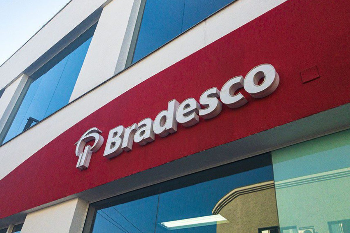 apos-resultado-fraco-no-4o-tri,-bradesco-despenca-na-b3;-reestruturacao-segue-no-foco-|-investnews