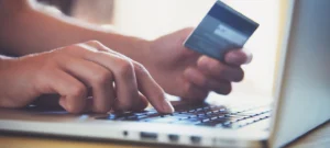 “click-to-pay”-chega-ao-mercado-como-evolucao-da-experiencia-em-pagamentos-online