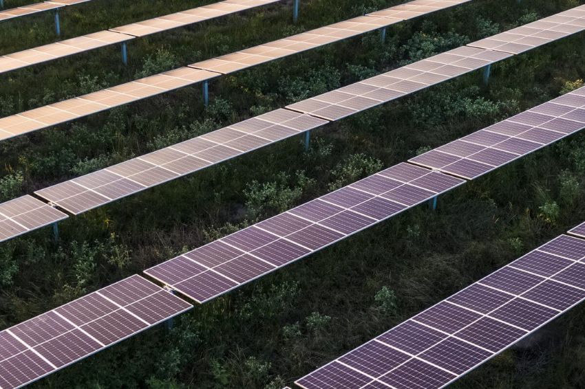 Quase 50% dos PPAs de energia solar e eólica ocorreram nas Américas em 2023 Quase 50% dos PPAs de energia solar e eólica ocorreram nas Américas em 2023