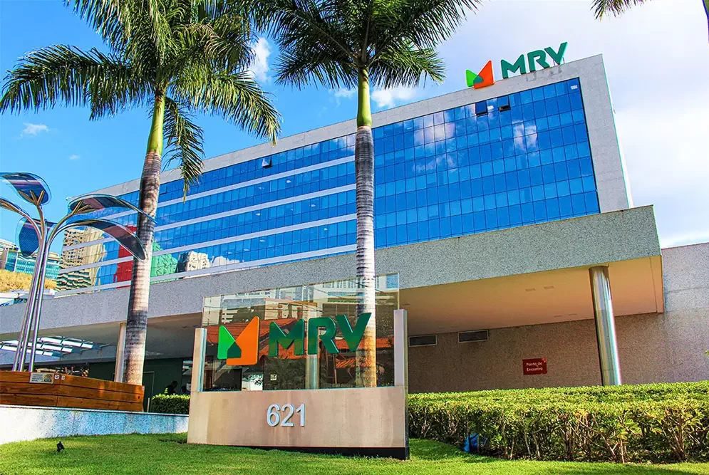 MRV (MRVE3) desaba na bolsa após UBS BB cortar recomendação de compra da ação