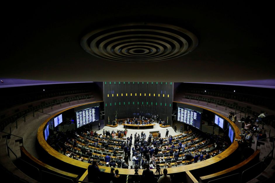 decisao-do-stf-sobre-licenca-maternidade-divide-bancada-feminina-no-congresso-|-cnn-brasil