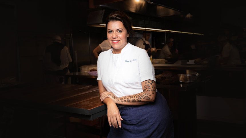 as-pressoes-e-a-panela-de-pressao-que-transformaram-a-chef-janaina-torres-–-neofeed