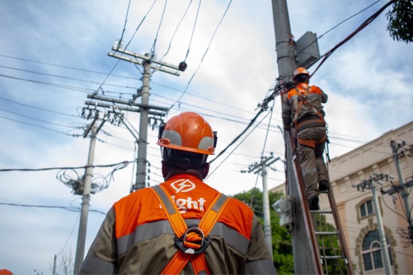 Conta de luz dos consumidores residenciais da Light terá aumento de 4,05% Conta de luz dos consumidores residenciais da Light terá aumento de 4,05%