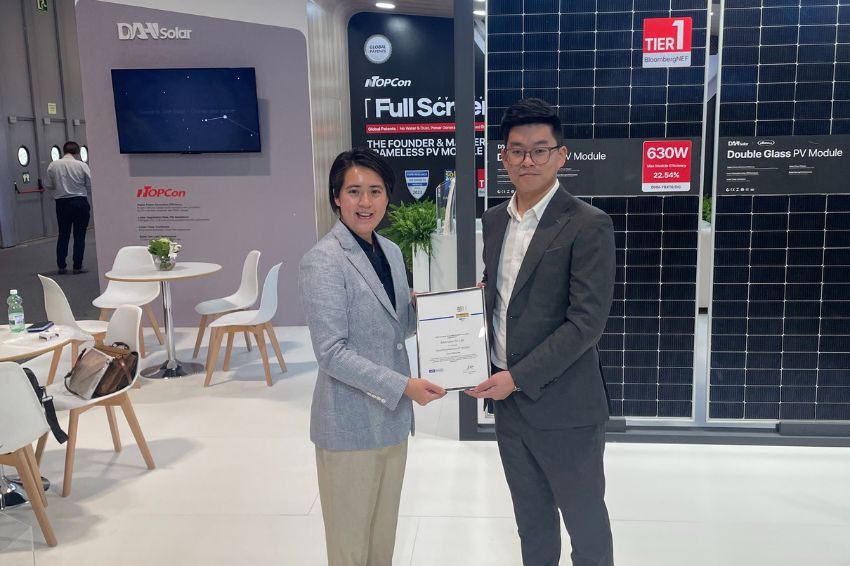 DAH Solar recebe prêmio EUPD Research SolarProsumer DAH Solar recebe prêmio EUPD Research SolarProsumer