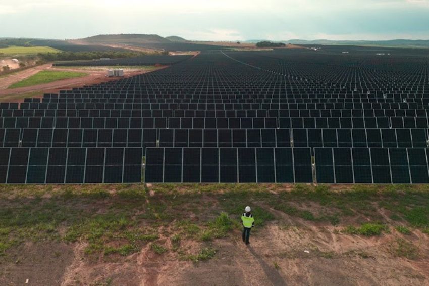 atlas-e-hydro-rein-dao-inicio-a-operacao-de-complexo-de-438-mw