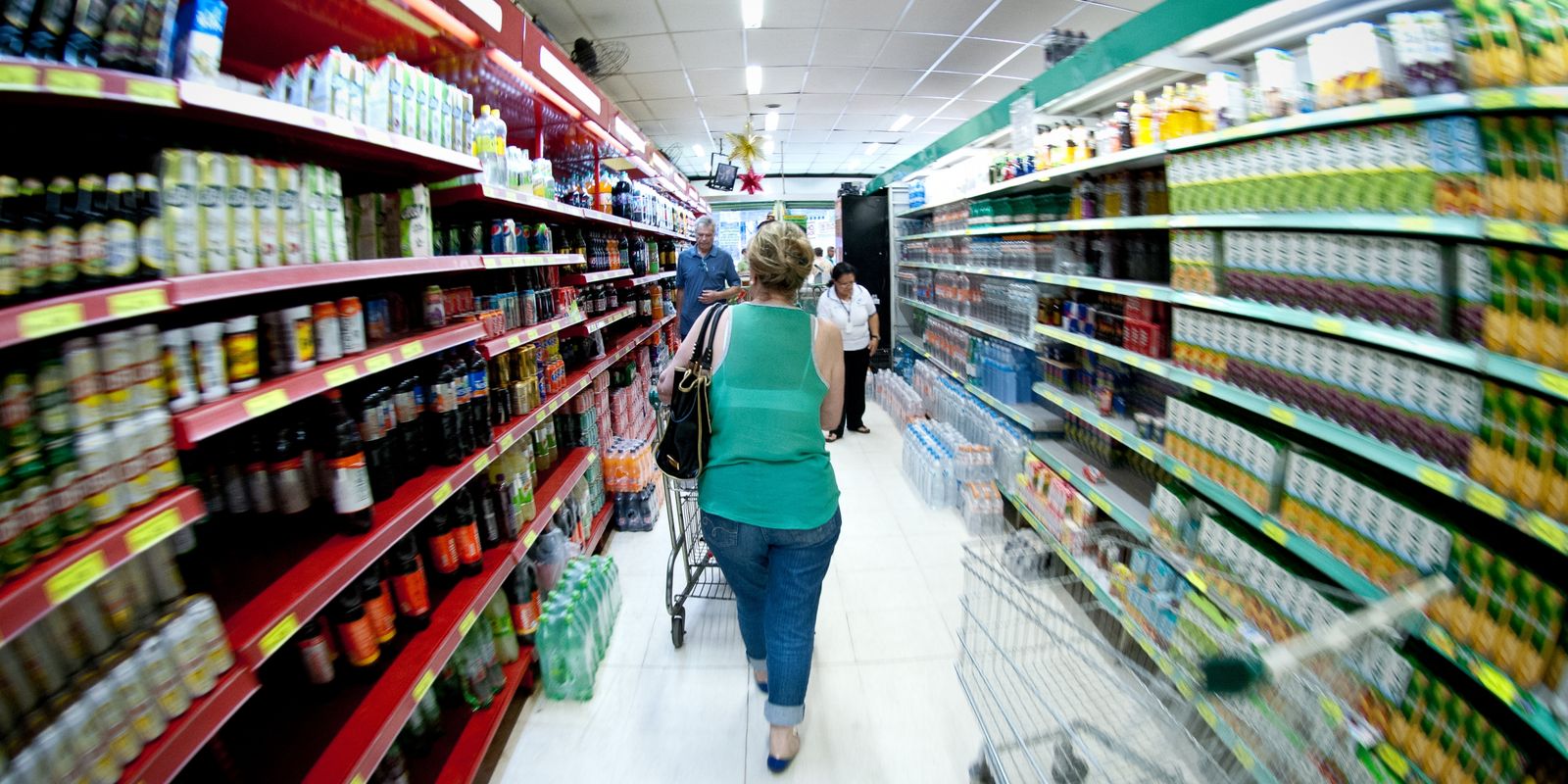 planos-de-saude,-tomate-e-cebola-influenciam-inflacao-de-marco