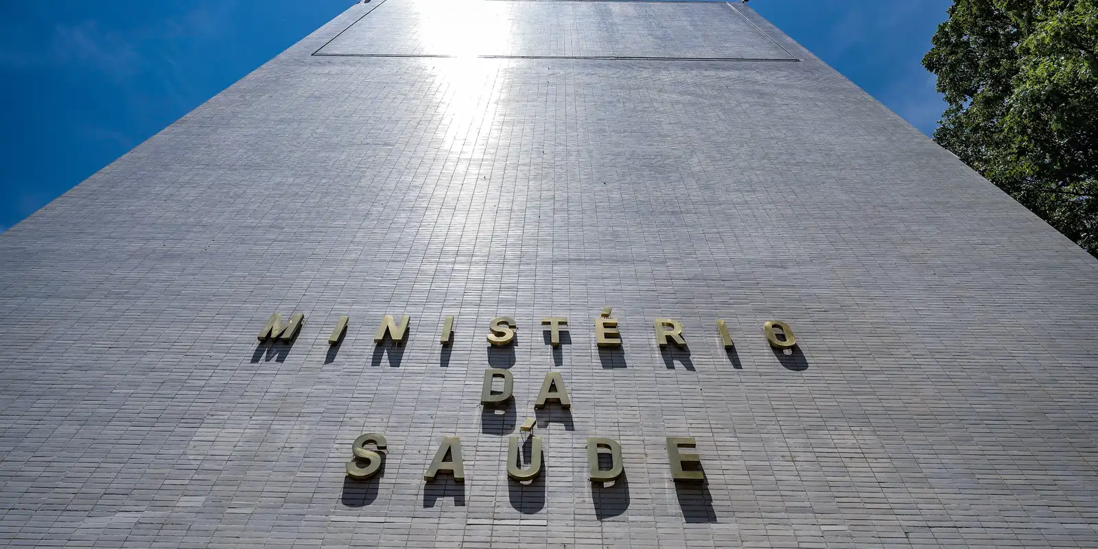 saude-quer-vacinar-130-mil-indigenas-ate-12-de-maio