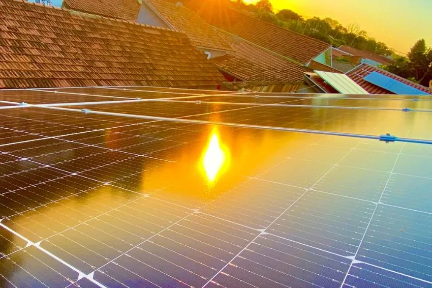 energia-solar-residencial-ja-soma-mais-de-r$-70-bilhoes-em-investimentos
