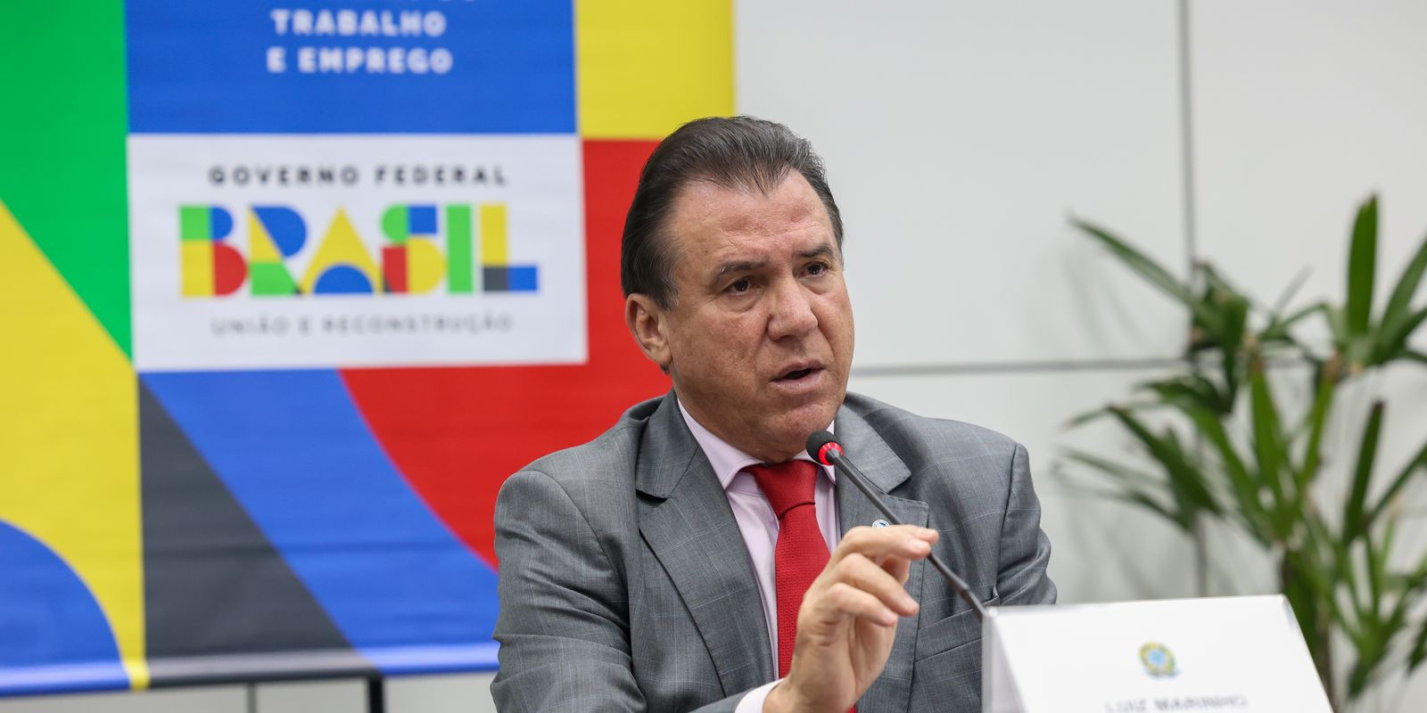 empresa-que-omitir-dados-sobre-igualdade-salarial-sera-fiscalizada