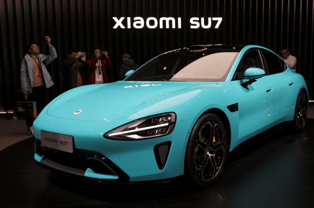 com-lancamento-de-carro-eletrico-na-china,-o-“thor”-da-xiaomi-encara-elon-musk