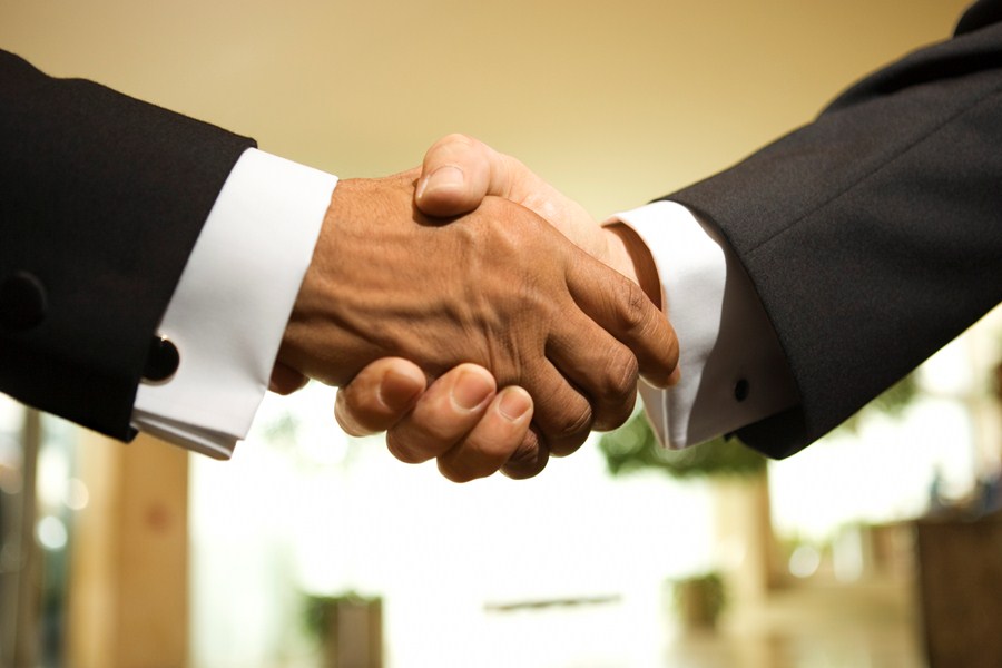 no-mundo,-setor-de-seguros-foca-em-fusoes-e-aquisicoes;-ja-brasil-consolida-negocios