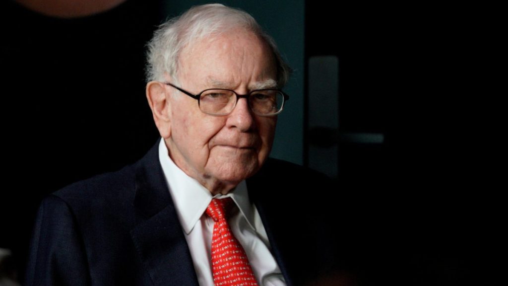 buffett:-a-menos-que-algo-extraordinario-aconteca,-apple-seguira-como-nossa-maior-alocacao