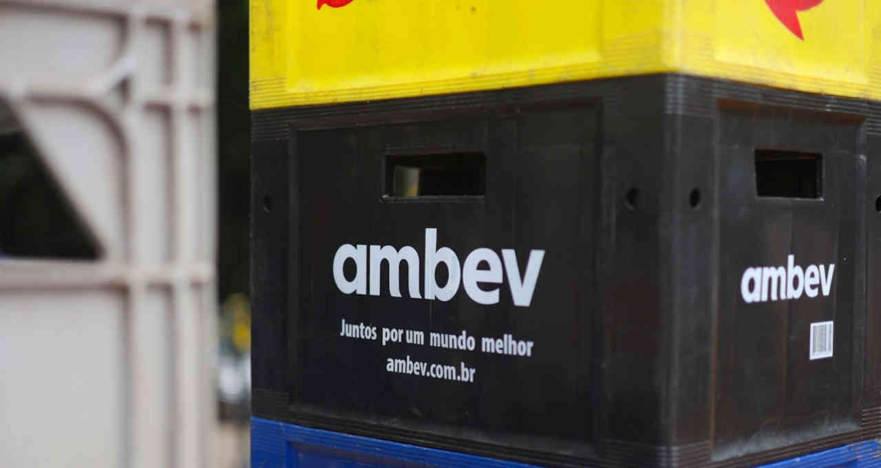 ambev-(abev3):-argentina-de-milei-ainda-sera-um-problema-para-empresa,-veem-analistas-–-money-times