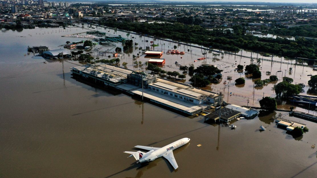 aeroportos-regionais-de-rs-e-sc-receberao-ate-116-voos,-diz-ministro-|-cnn-brasil
