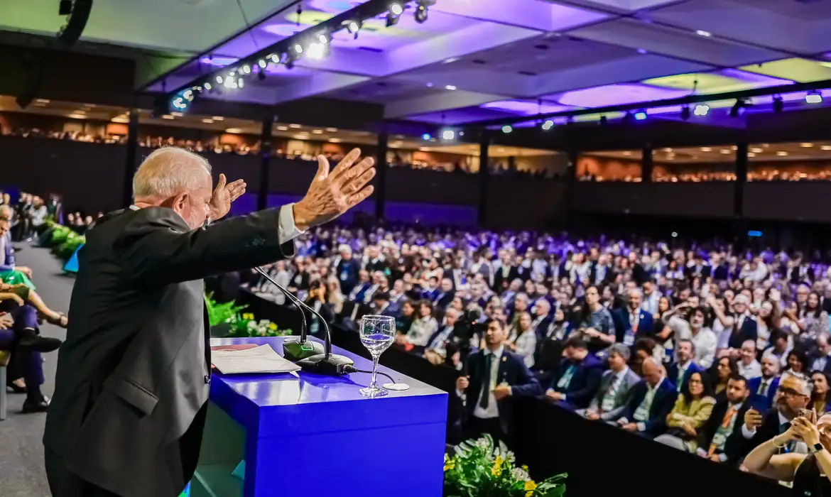 lula-anuncia-medidas-para-aliviar-cofres-de-prefeituras