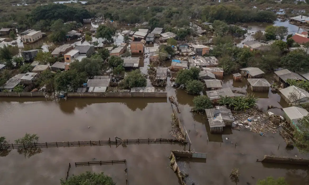 chuvas-ja-mataram-163-pessoas-no-rio-grande-do-sul