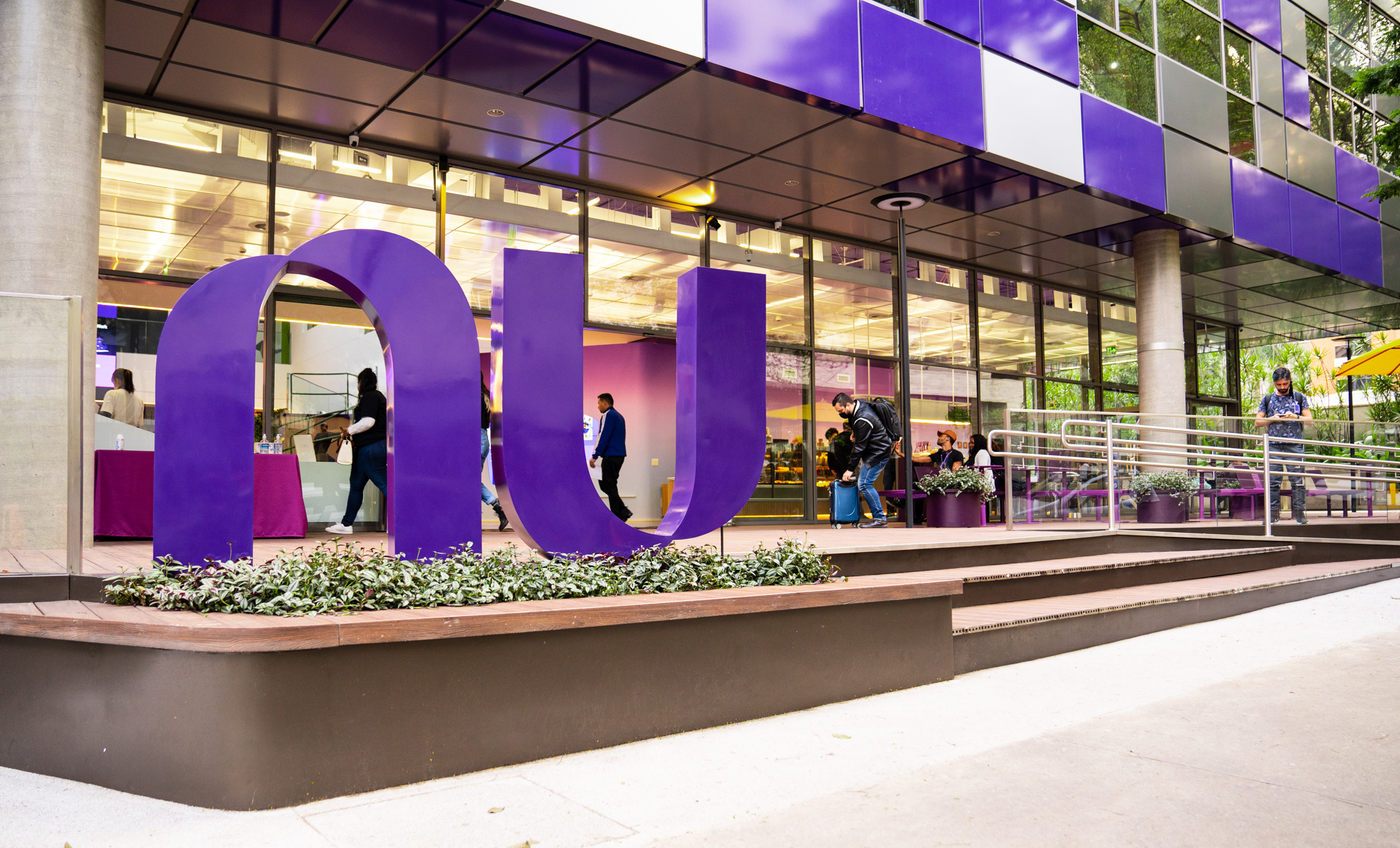 Os pontos positivos e os negativos dos resultados do Nubank no 1º trimestre de 2024