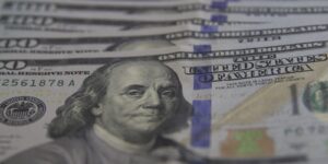 contas-externas-registram-deficit-de-us$-8,8-bilhoes-em-fevereiro