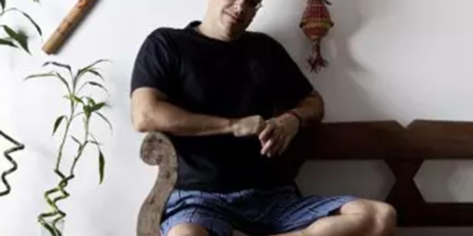 escritor-alberto-mussa-e-entrevistado-no-roda-de-samba