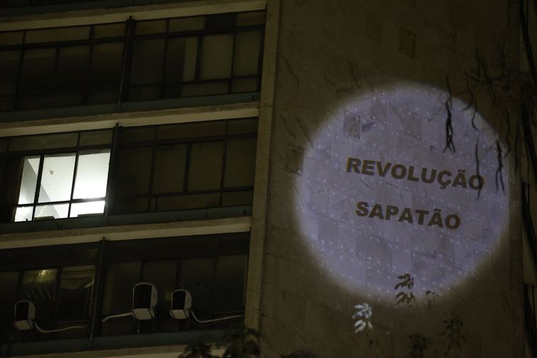 Fernando Frazão/Agência Brasil Rio de Janeiro (RJ), 19/08/2024 – Dia do Orgulho Lésbico no centro da cidade em luta por direitos e contra o preconceito. Foto: Fernando Frazão/Agência Brasil