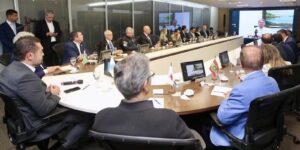 sete-governadores-anunciam-“consorcio-da-paz”-apos-operacao-no-rio