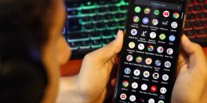 agu-pede-que-pf-investigue-usuarios-que-publicaram-videos-misoginos