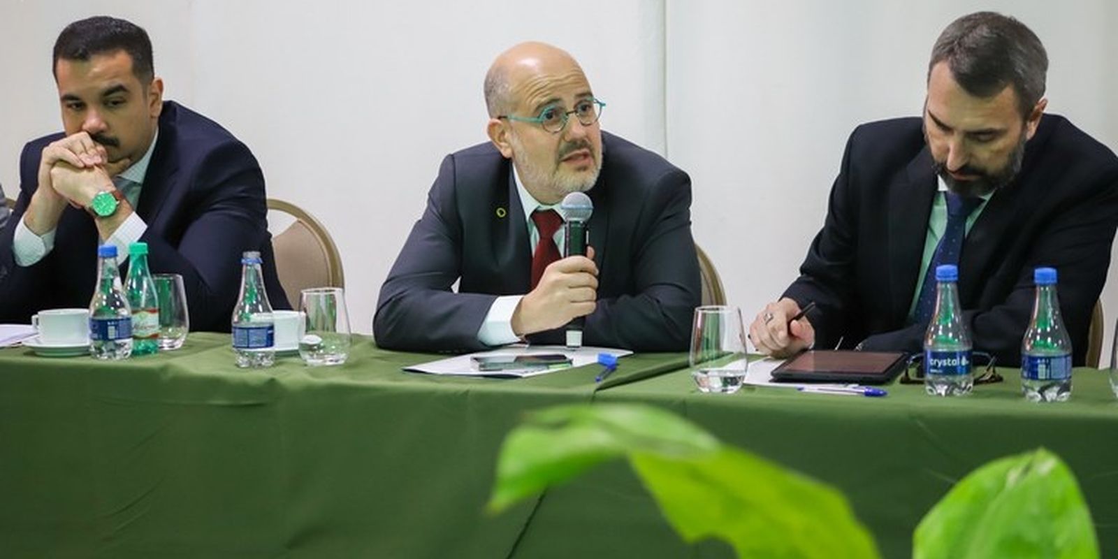 presidente-da-ebc-participa-de-reuniao-do-conselho-superior-da-abert