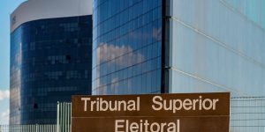 eleicoes:-tse-assina-acordo-com-big-techs-para-combater-desinformacao