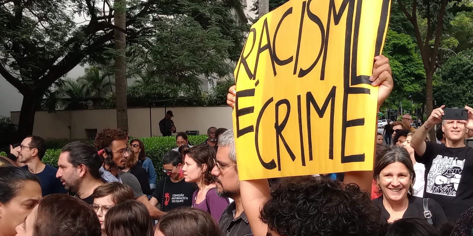 justica-condena-shopping-paulista-por-discriminacao-racial