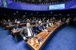 discussao-sobre-fim-da-escala-de-trabalho-6×1-continua-em-agosto