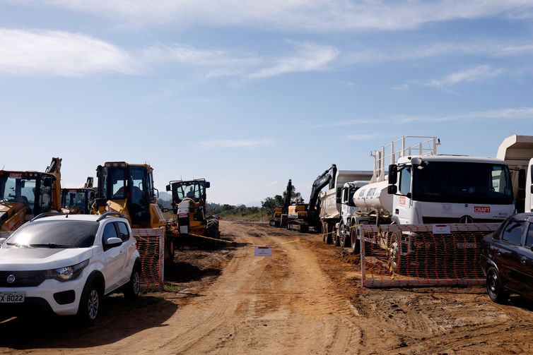 Tânia Rêgo/Agência Brasil Maricá (RJ), 30/06/2026 - Canteiro de obras do empreendimento Maraey, na Área de Proteção Ambiental(APA) de Maricá, restinga de Maricá. Foto: Tânia Rêgo/Agência Brasil