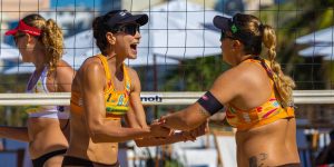 carol-e-rebecca-estao-na-final-do-circuito-mundial-de-volei-de-praia