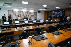 comissao-que-analisara-linha-de-credito-para-motociclistas-profissionais-e-instalada