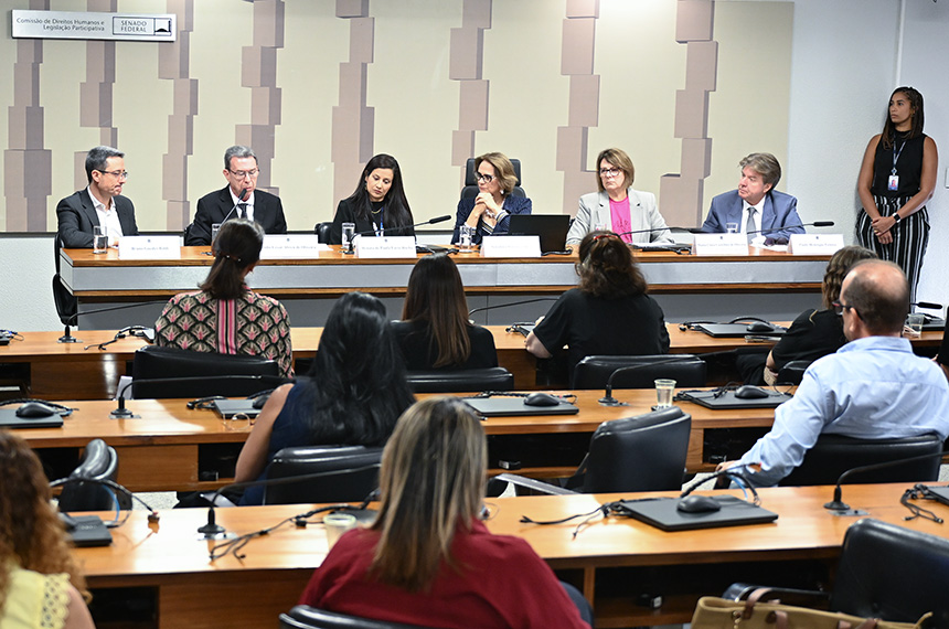 debate-aponta-dificuldades-em-diagnostico-e-tratamento-para-doenca-pulmonar-rara