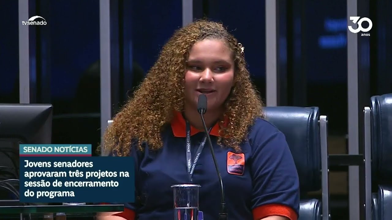 jovens-senadores-e-senadoras-aprovam-projetos-de-apoio-a-migrantes-e-mulheres