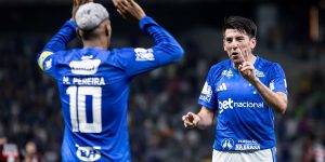 cruzeiro-vence-flamengo-e-palmeiras-agradece-no-brasileirao