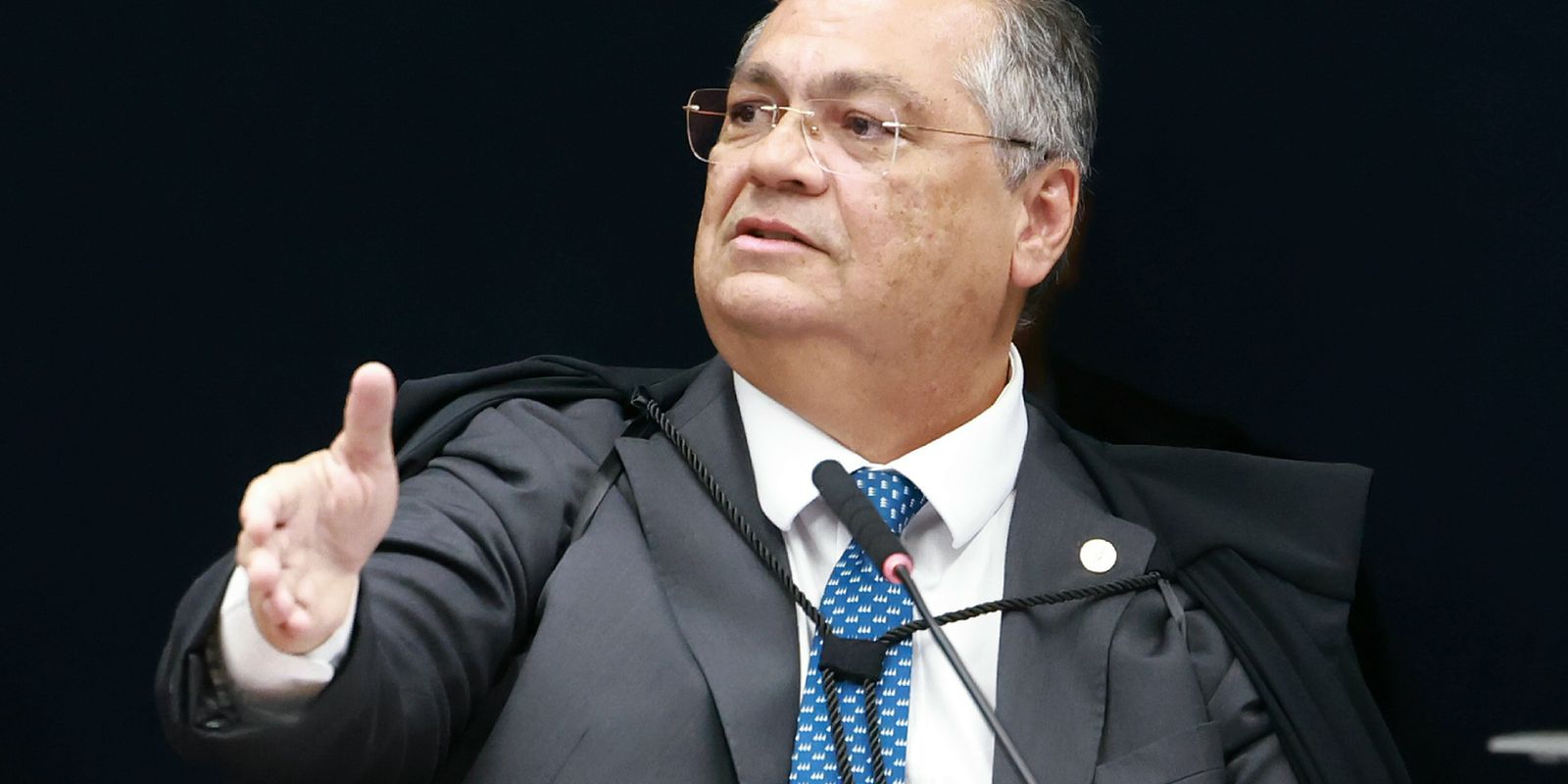 dino-anula-emendas-indicadas-por-dirigentes-partidarios-sem-mandato